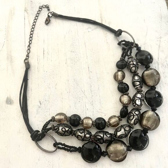 Black beaded multi strand Necklace - Picture 1 of 10